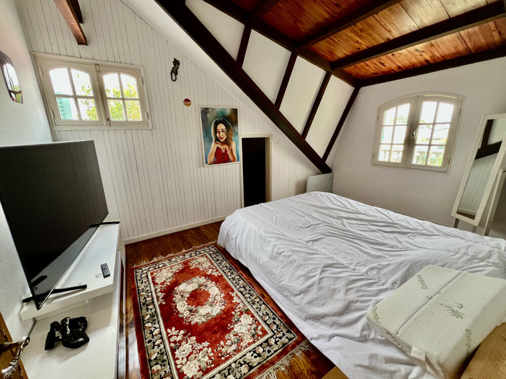 Vente Maison TAMPON 97430 - VILLA FAMILIALE - BELLE PARCELLE - BEAUX VOLUMES - PROCHE DES COMMODITÉS Le tampon