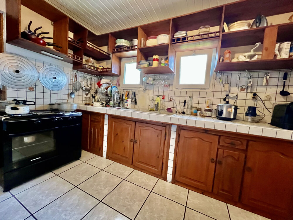 Vente Maison SAINT PIERRE 97410 - MAISON T5 - BELLE SURFACES - GRAND GARAGE - PROCHE DES COMMODITÉS Le tampon