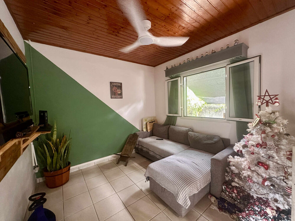 Vente Maison SAINT JOSEPH 97480 - ENSEMBLE IMMOBILIER ENTRETENU - FACILE D'ACCES - PROCHE DES COMMODITES St joseph
