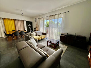  Maison � vendre 4 pi�ces 99 m�