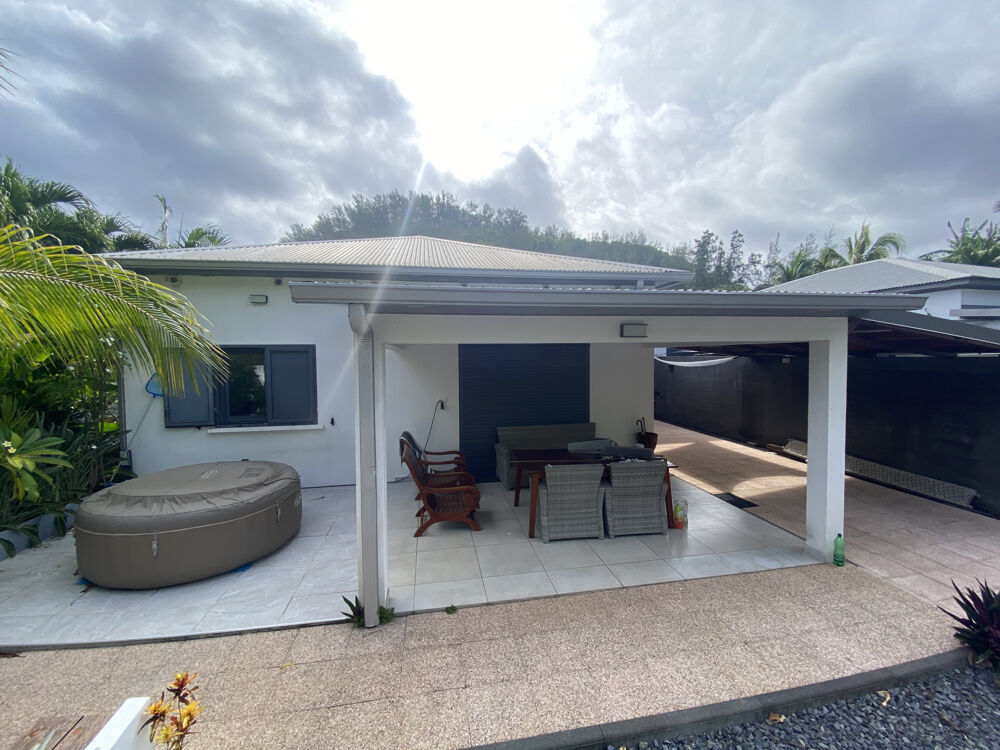 SAINT JOSEPH 97480 - VILLA TYPE F4 - BEAUX VOLUMES - QUARTIER RÉSIDENTIEL - PROCHE COMMODITÉS