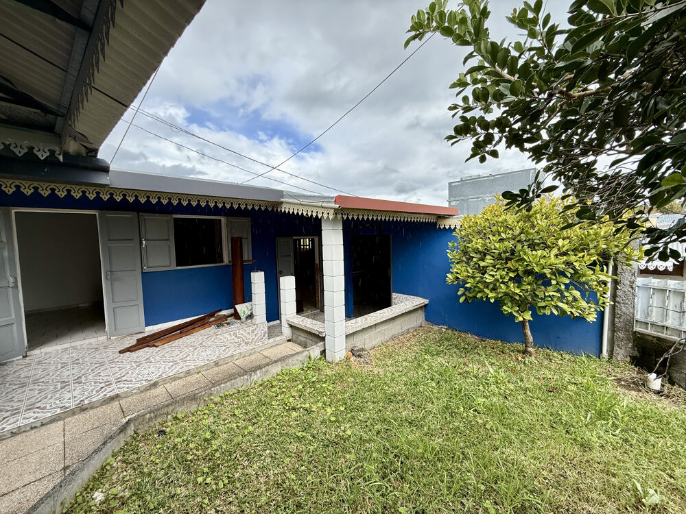 TAMPON 97430 - MAISON T3 - CADRE AGRÉABLE - À PROXIMITÉ DE TOUT - SECTEUR RÉSIDENTIEL