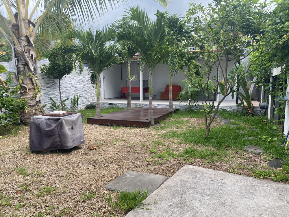 SAINT JOSEPH 97480 - VILLA TYPE F4 - BEAUX VOLUMES - QUARTIER RÉSIDENTIEL - PROCHE COMMODITÉS