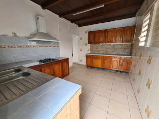  Maison � vendre 8 pi�ces 220 m�