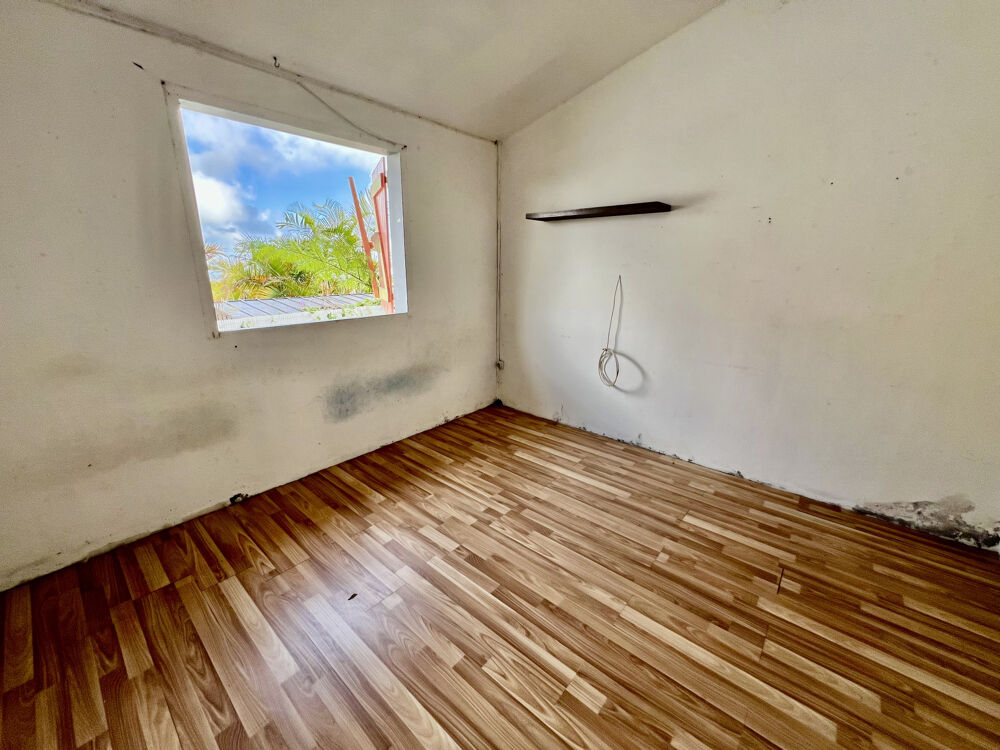 Vente Maison TAMPON 97430 - MAISON T5 - CADRE AGRÉABLE - QUARTIER PRISÉ - PROCHE DE TOUTE COMMODITÉS Le tampon