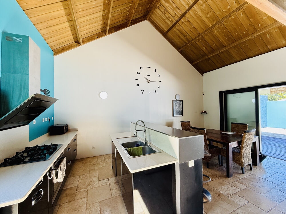 Vente Maison SAINT PIERRE 97410 - VILLA AVEC PISCINE - BELLES PRESTATIONS - TRÈS BIEN SITUÉE - CONDÉ - ACCÈS RAPIDE 4 VOIES St pierre