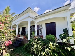  Maison � vendre 4 pi�ces 186 m�