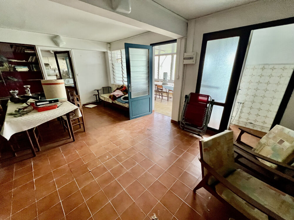 Vente Maison TAMPON 97430 - MAISON T4/5 - BEAUX VOLUMES - IDÉAL INVESTISSEMENT - QUARTIER CALME Le tampon
