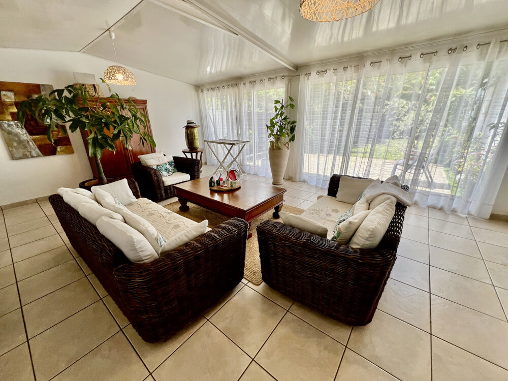 � vendre  Maison Saint-Pierre (97410)