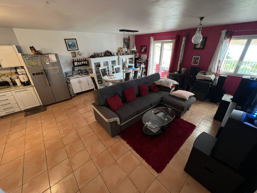 Vente Maison TAMPON 97430 - VILLA F4 + 2 T2 INDEPENDANTS - SECTEUR RÉSIDENTIEL - COMMODITÉS FACILE D'ACCES Le tampon