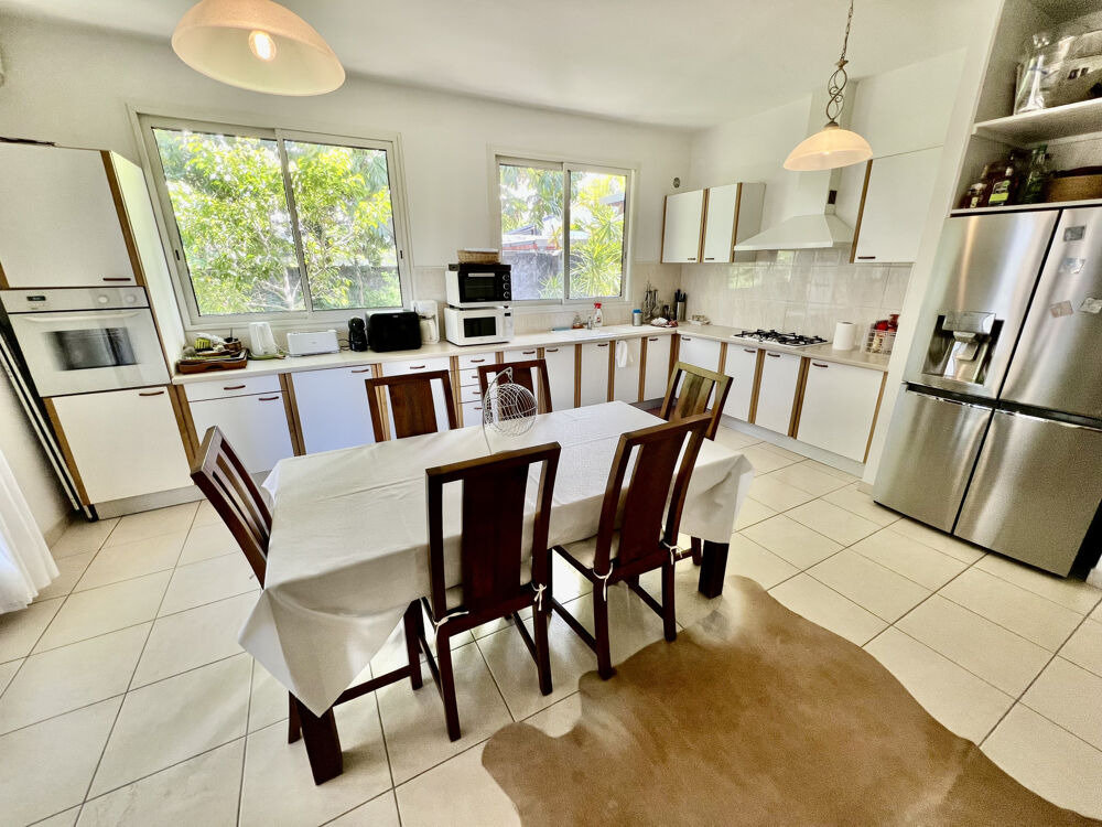 � vendre  Maison Saint-Pierre (97410)