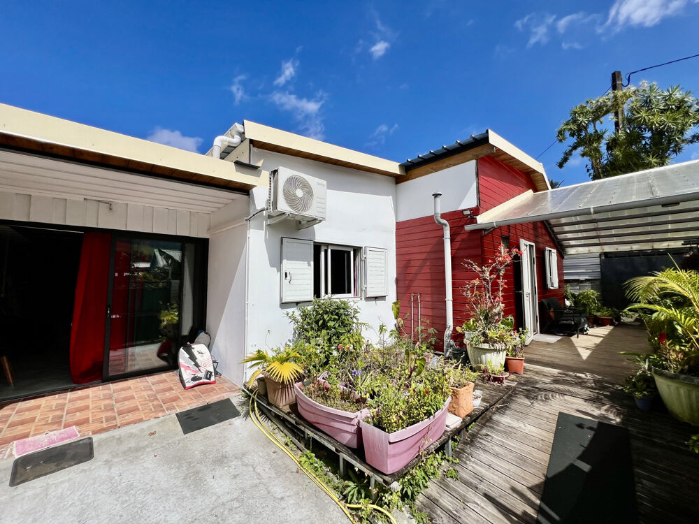 Maison 6 pièces 128 m² · à St Joseph · 128 m² · 224 000 €