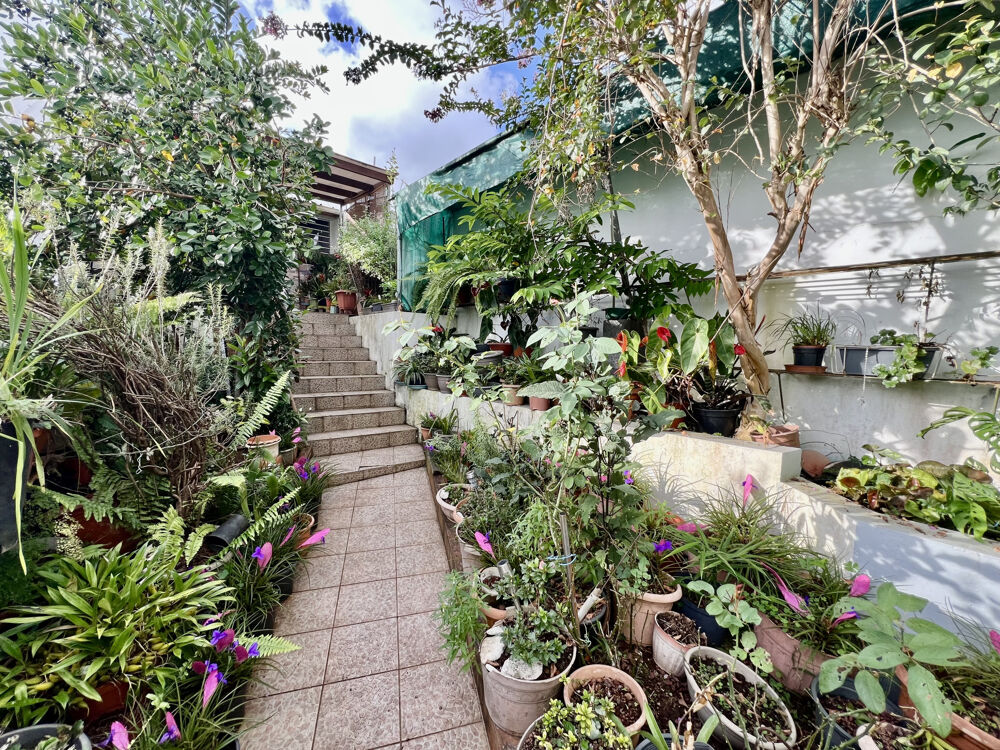 Vente Maison TAMPON 97430 - ENSEMBLE IMMOBILIER - INVESTISSEMENT - SECTEUR AGRÉABLE - PROCHE COMMODITÉS Le tampon