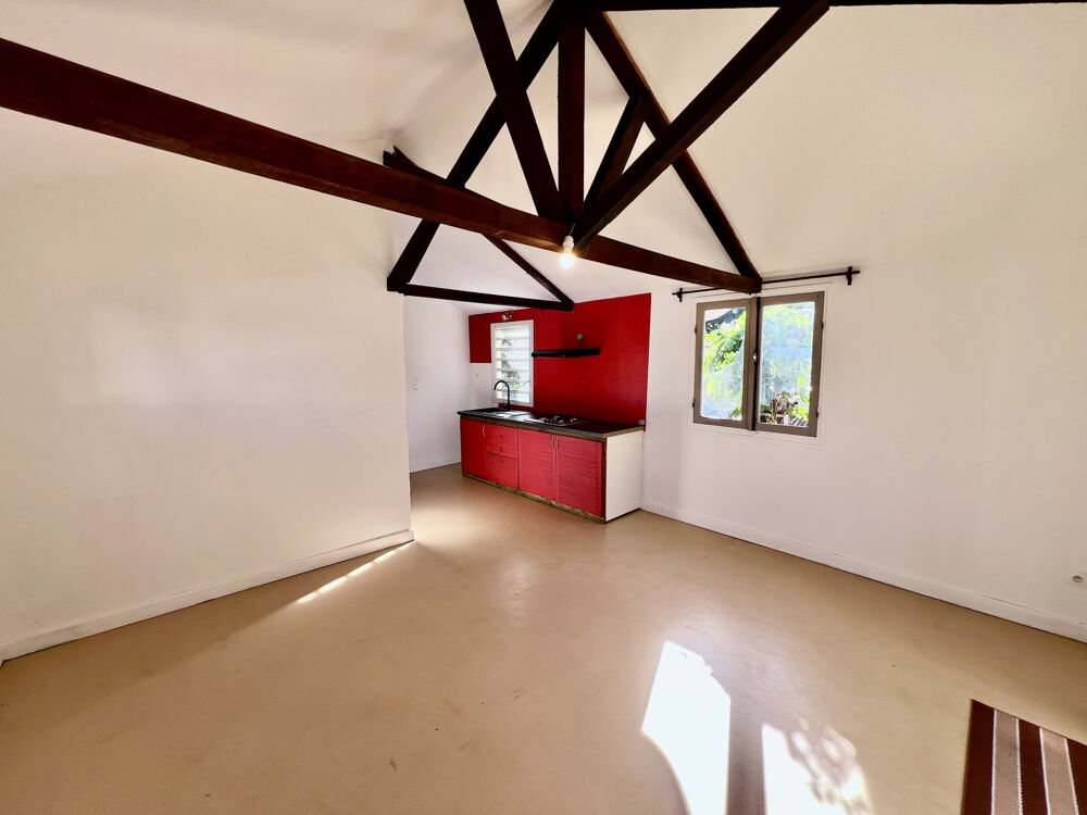 Vente Maison SAINT PIERRE 97410 - ENSEMBLE IMMOBILIER - 3 LOGEMENTS - FORT POTENTIEL - QUARTIER PRISÉ St pierre