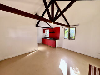 Vente Maison SAINT PIERRE 97410 - ENSEMBLE IMMOBILIER - 3 LOGEMENTS - FORT POTENTIEL - QUARTIER PRISÉ St pierre