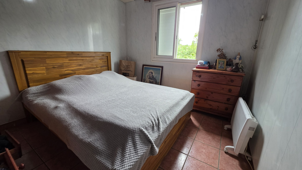Vente Maison SAINT JOSEPH 97480 - MAISON F3 DE PLAIN PIED - GARAGE - SECTEUR VERDOYANT St joseph