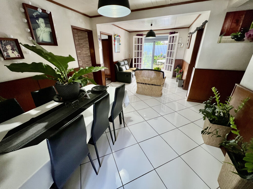 Vente Maison TAMPON 97430 - VILLA F5 DE PLAIN PIED - ENTRETENUE - BEAUX VOLUMES - QUARTIER PAISIBLE Le tampon