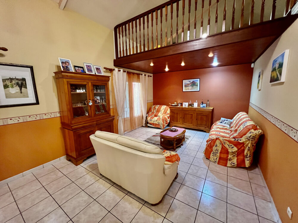 Vente Maison TAMPON 97430 - VILLA F4 + SOUS SOL AVEC GARAGE - FONCTIONNELLE - EN PARFAIT ETAT - BIEN SITUÉE Le tampon