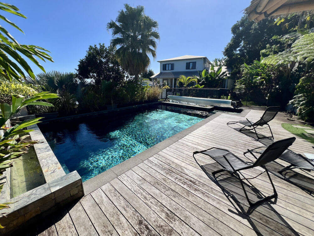 Maison 7 pièces 138 m² · à Le Tampon · 138 m² · 550 000 €