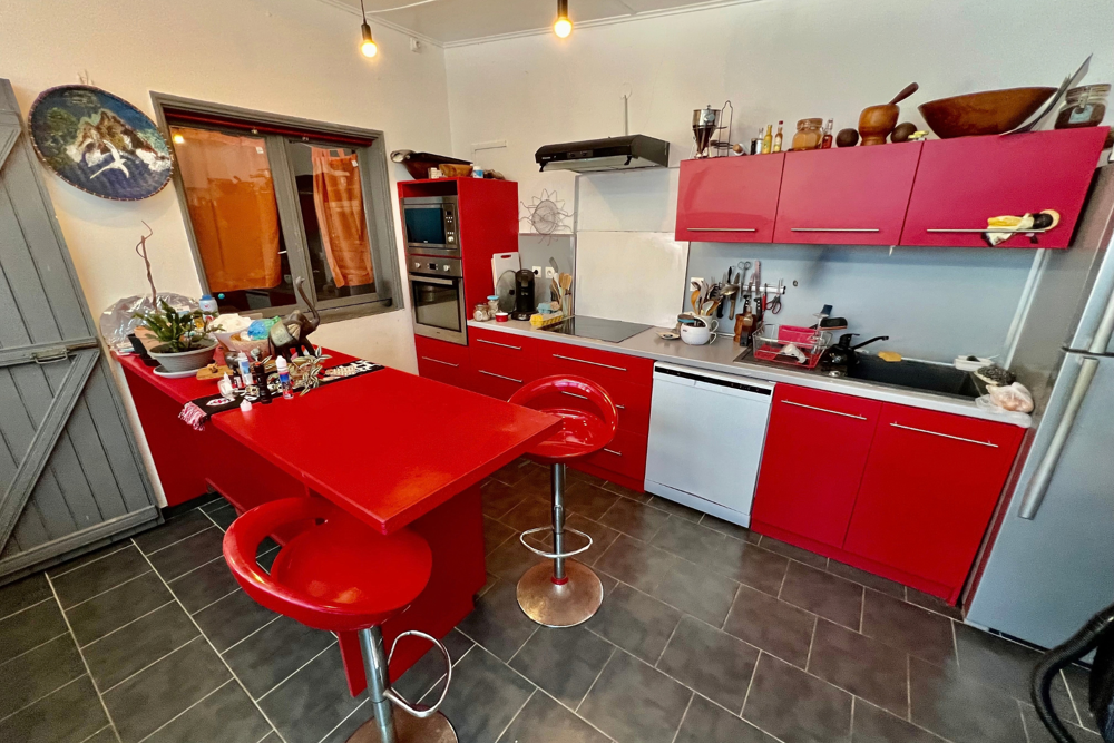 Vente Maison SAINT PIERRE 97410 - VILLA F4 LUMINEUSE + STUDIO BIS - PROCHE DES COMMODITÉS - SECTEUR FACILE D'ACCÈS St pierre