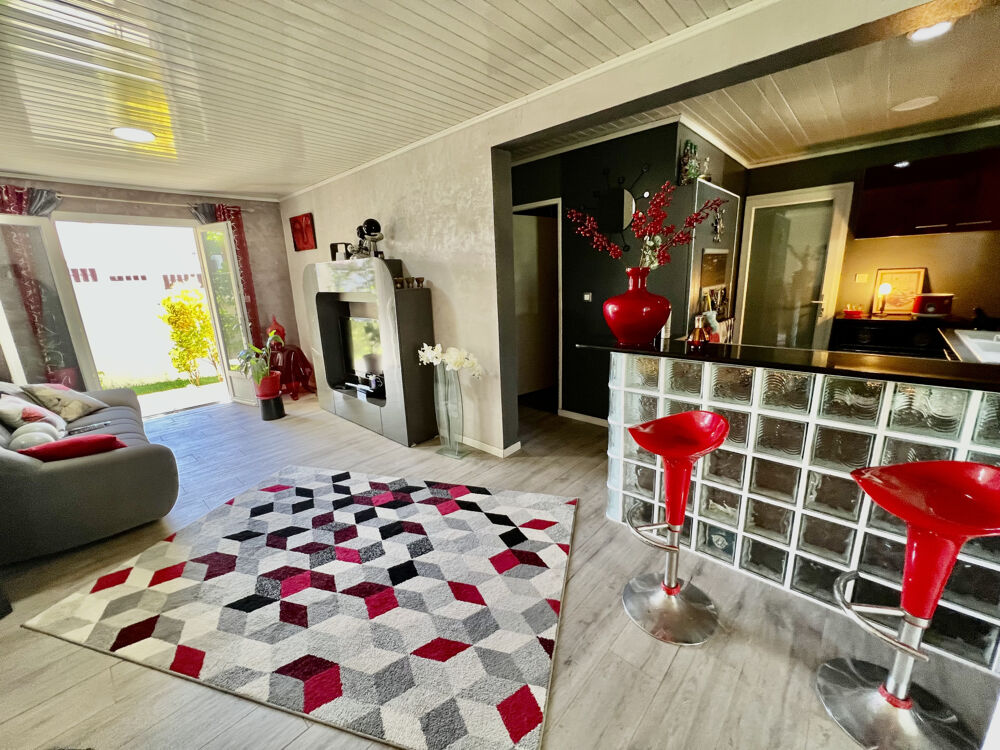 Vente Maison SAINT JOSEPH 97480 - VILLA DE PLAIN PIED - EN PARFAIT ETAT - BEAUX VOLUMES - PROCHE DES COMMODITES St joseph