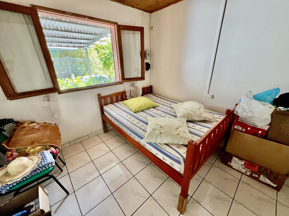 Vente Maison SAINT JOSEPH 97480 - MAISON DE PLAIN PIED - HABITABLE - SECTEUR PRISE St joseph