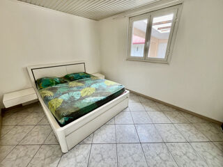  Maison � vendre 5 pi�ces 210 m�