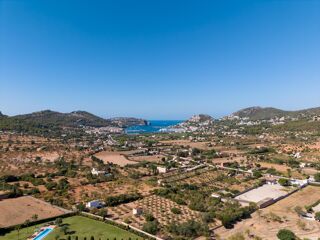 Maison 4 pièces 120 m² · à Robert-Espagne · 120 m² · 895 000 €
