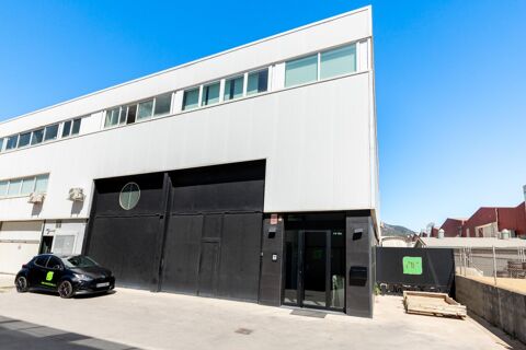   Vente / Local industriel - 435 m² 