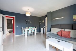  Maison � vendre 4 pi�ces 237 m� Alc�dia