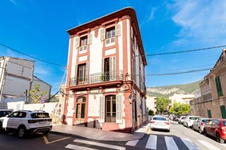  Maison à vendre 7 pièces 600 m² Andratx