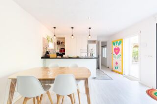  Maison � vendre 4 pi�ces 140 m� Montu�ri