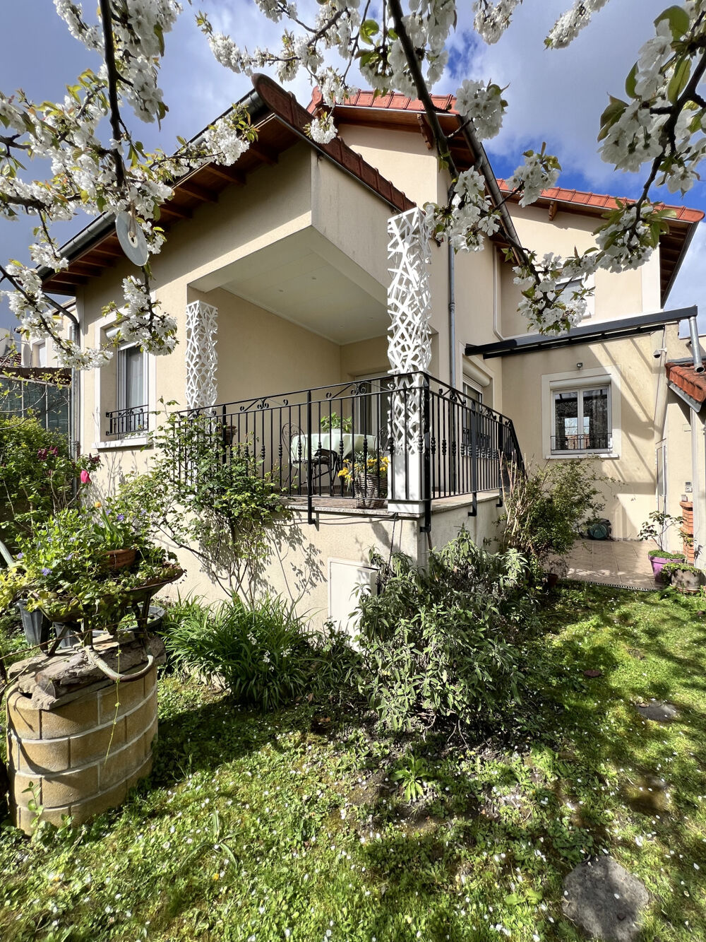 Vente Maison Coup de cœur : maison lumineuse avec jardin   Quartier La Mare Drancy