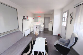  Maison à vendre 10 pièces 220 m²