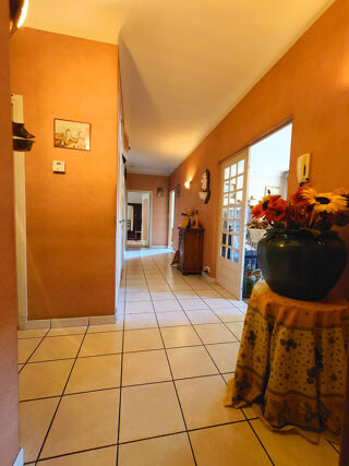  Maison à vendre 6 pièces 151 m²