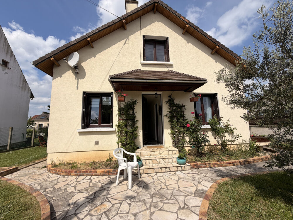 Maison 5 pièces 94 m² · à Goussainville · 94 m² · 345 000 €