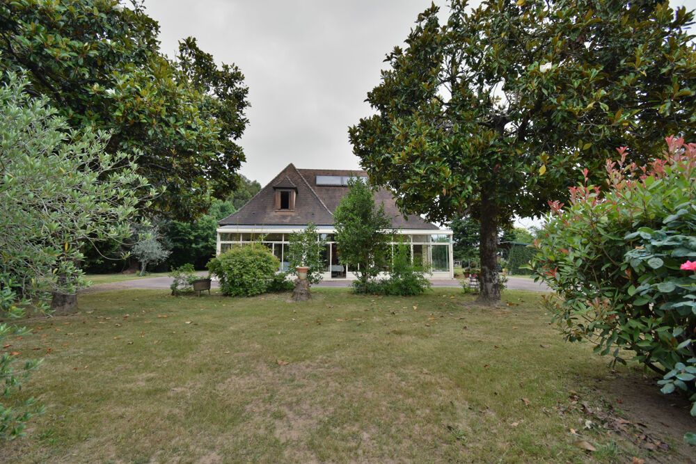 Prigonrieux, maison Type Périgourdine 255m2 - Joli parc, Garage et entrepôt - Terrain de 4200m2