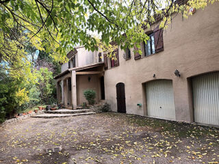  Maison  vendre 7 pices 215 m