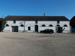  Propri�t�/ch�teau � vendre 10 pi�ces 995 m�