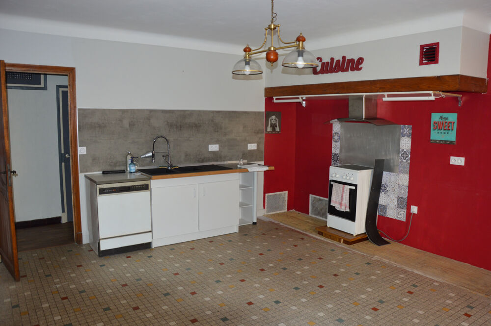 Vente Maison Dans village de caractere ou il fait bon vivre, idéal investisseurs ou grande famille dans leur premier achat Gabriac