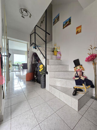  Maison � vendre 9 pi�ces 160 m�