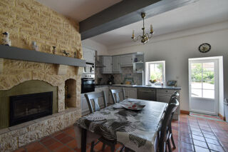  Maison à vendre 12 pièces 278 m²