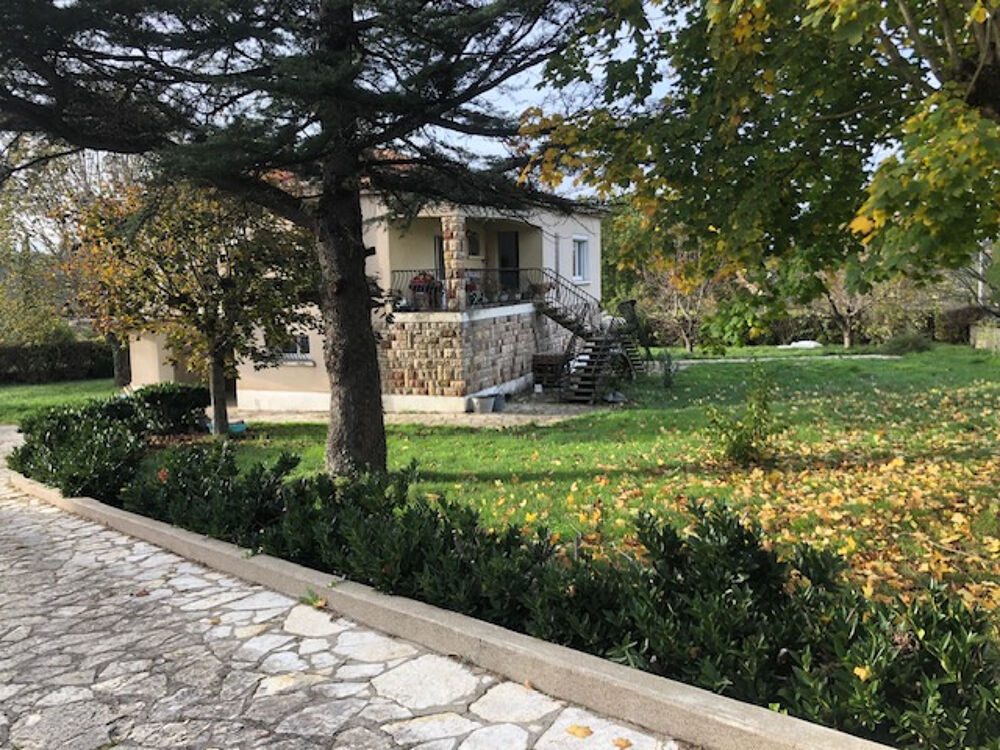 Vente Maison Grande maison familiale de 130 m2 avec terrain de 1400 m2 à 2 min du centre de Villefranche de Rouergue Villefranche de rouergue