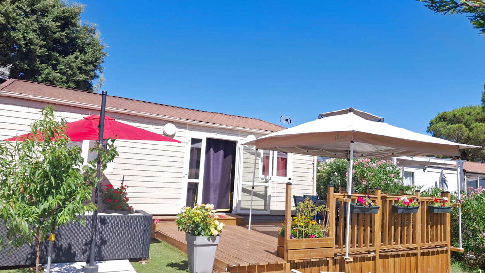 Chalet rénové dans parc de loisirs 5 étoiles