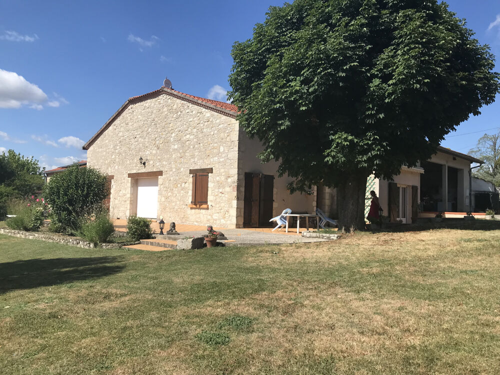 Maison 7 pièces 220 m² · à Pont du Casse · 220 m² · 426 000 €