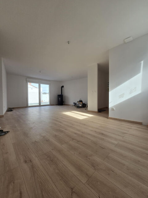   Plain- pied individuel Maison - 3 pi�ce(s) - 80 m�