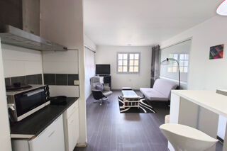  Maison à vendre 10 pièces 220 m²