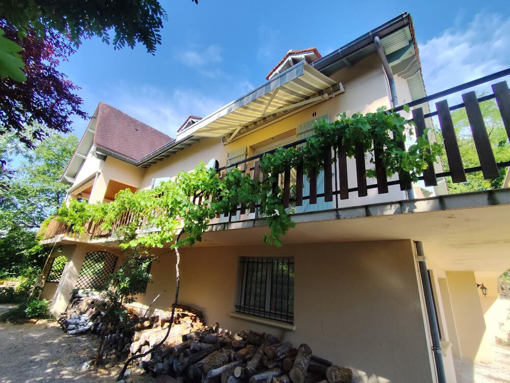 Maison traditionnelle 181 m2