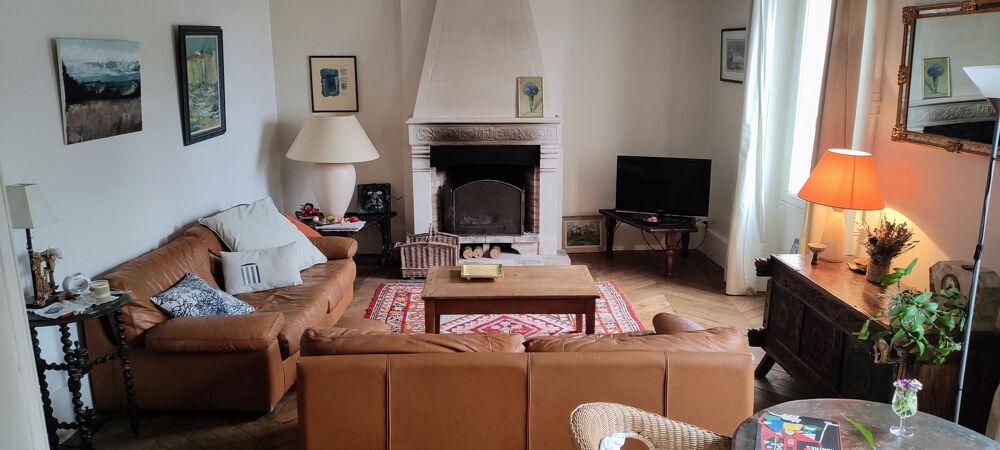 Vente Maison Maison de village de 290m2 atypique à 30 minutes de Paris centre St prix