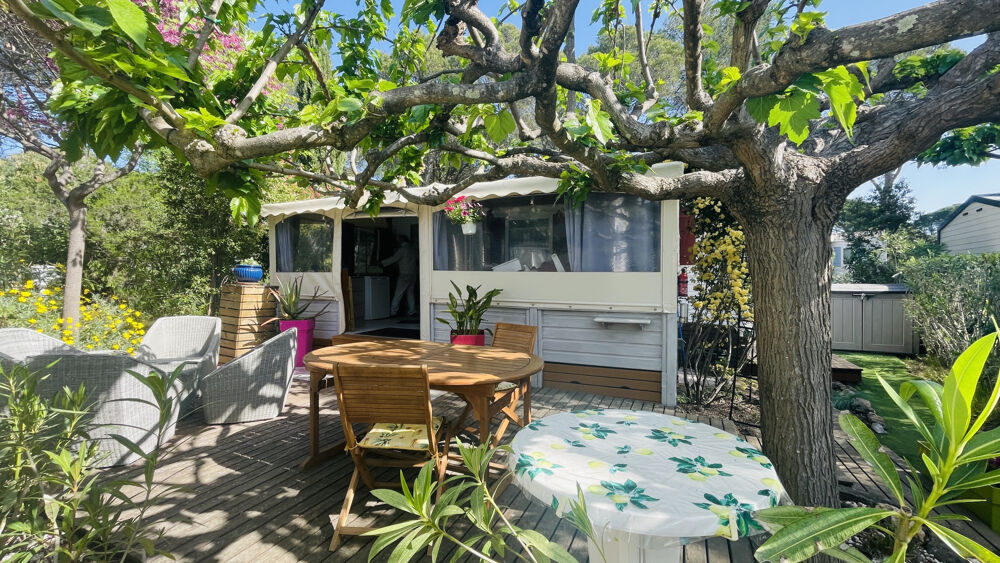 Mobilhome dans parc de loisirs 5 étoiles